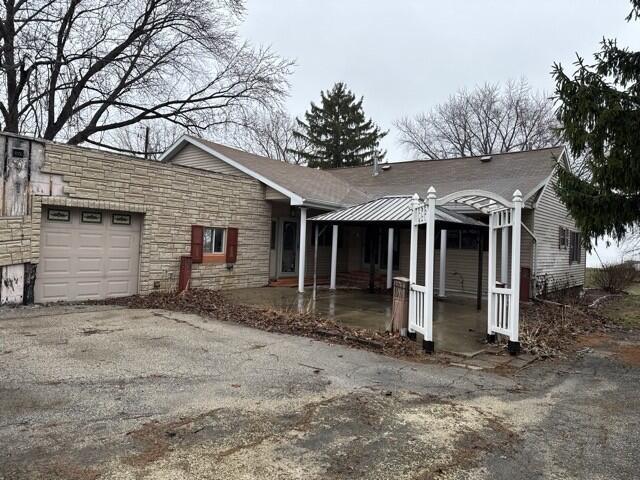 N8909 Lakeshore Dr, Friendship, WI 54979