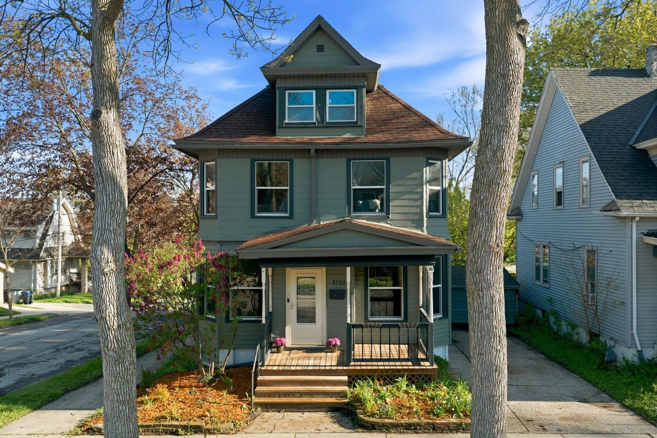 3730 W Mt Vernon Ave, Milwaukee, WI 53208
