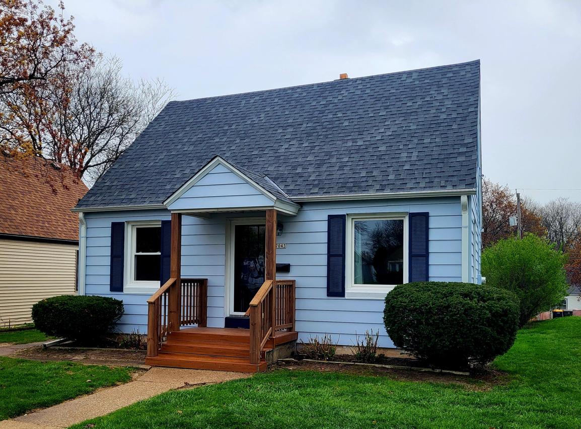 7043 W Beloit Rd, West Allis, WI 53219