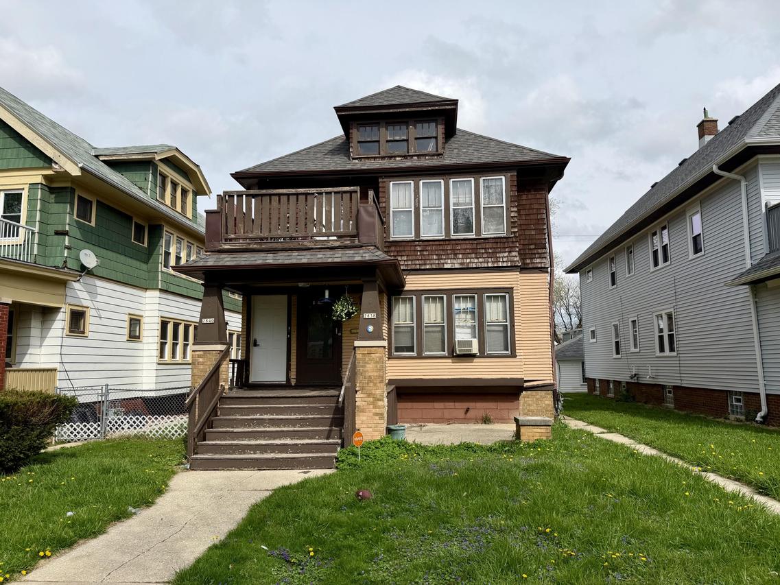 2838 N 49th St #2840, Milwaukee, WI 53210