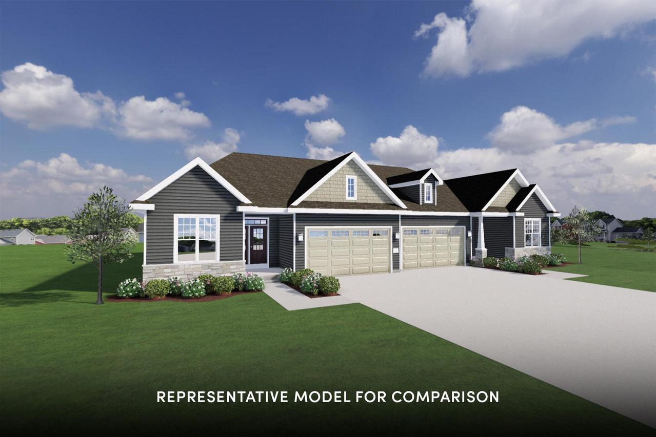 1076 Elderberry Rd, Oconomowoc, WI 53066