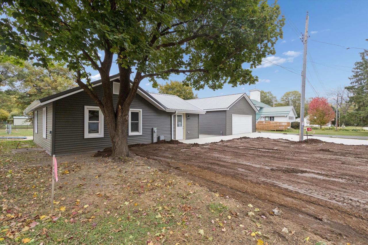 3716 W 5th St, Rock, WI 53501