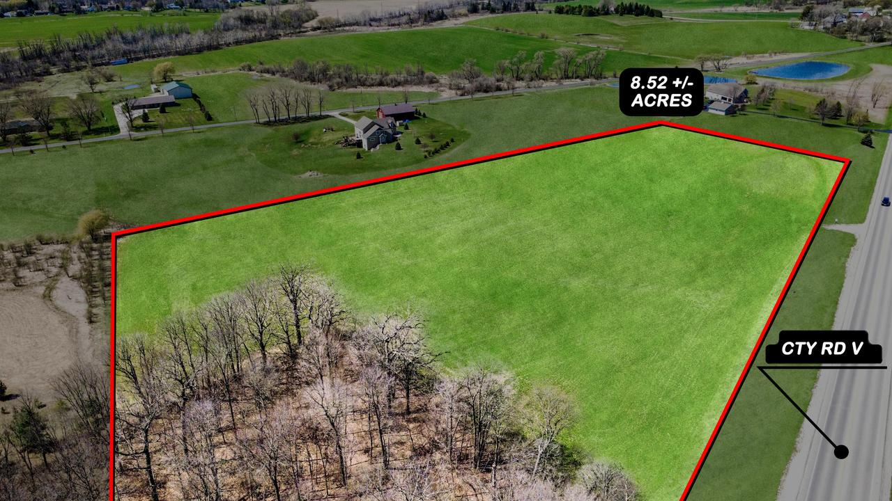 Lt3 County Road V -, Auburn, WI 53010