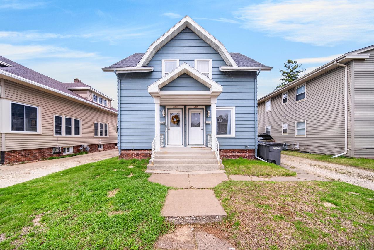 2205 N 7th St #2207, Sheboygan, WI 53083
