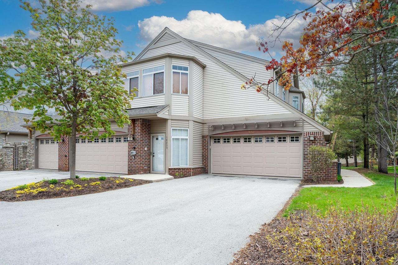 18241 W Wisconsin Ave, Brookfield, WI 53045