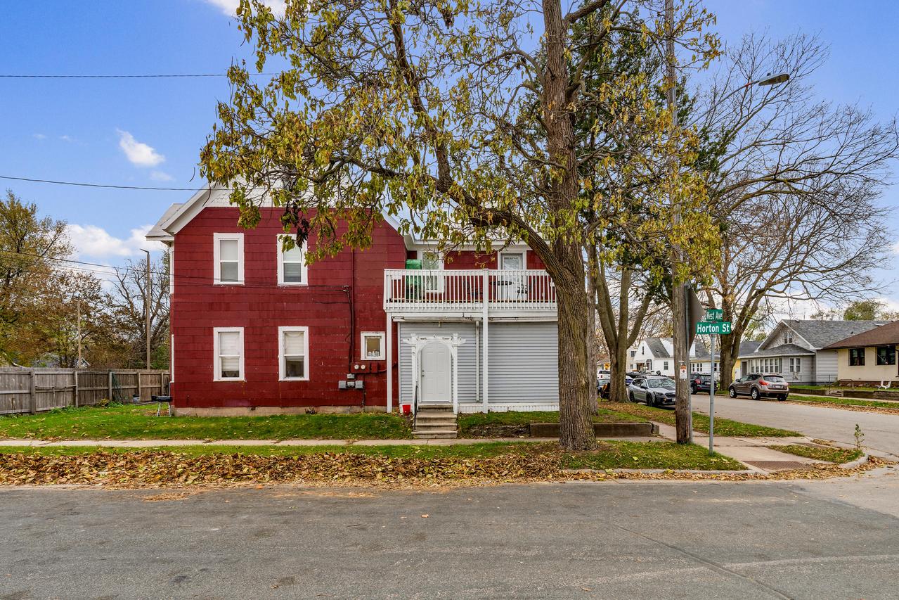 1204 Horton St, La Crosse, WI 54601