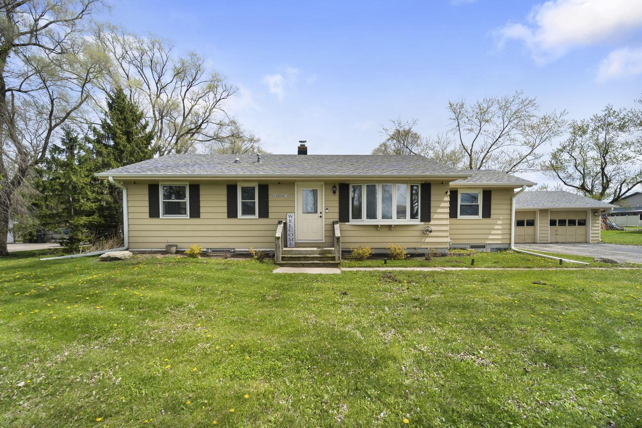 W229S8610 Big Bend, Vernon, WI 53103