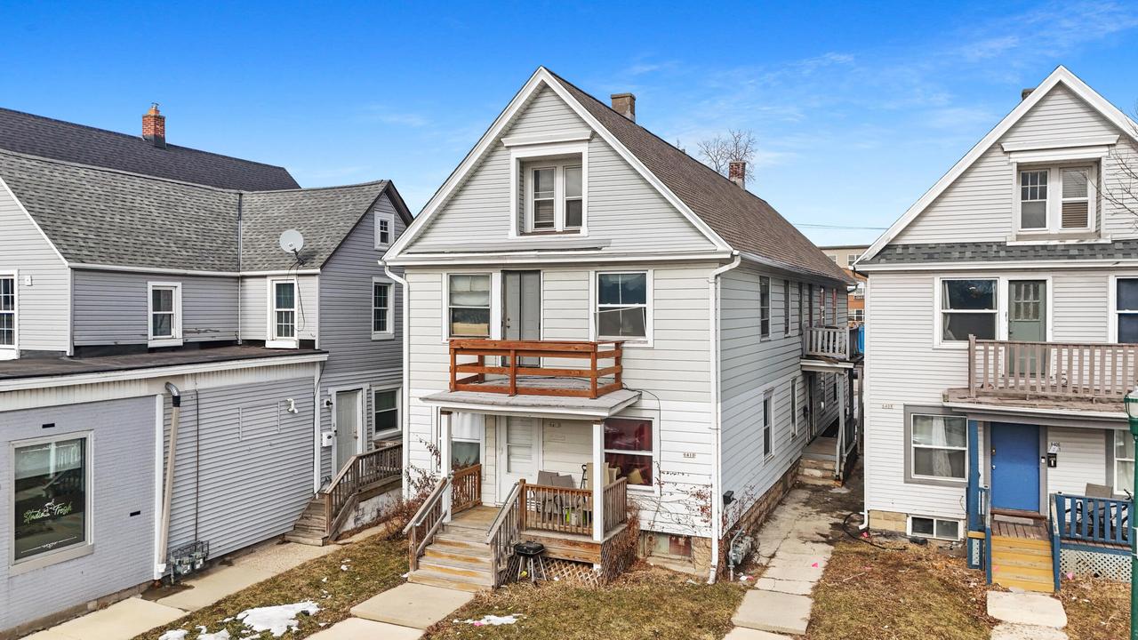 6410 W National Ave, West Allis, WI 53214