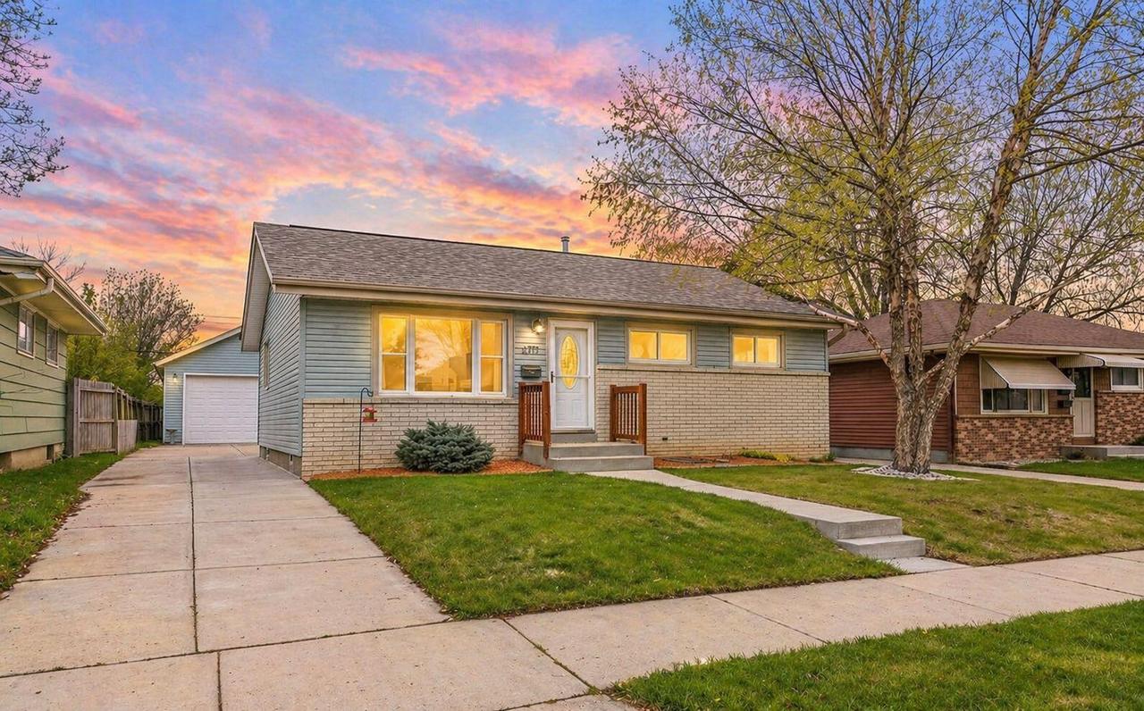 6717 S 18th St, Milwaukee, WI 53221