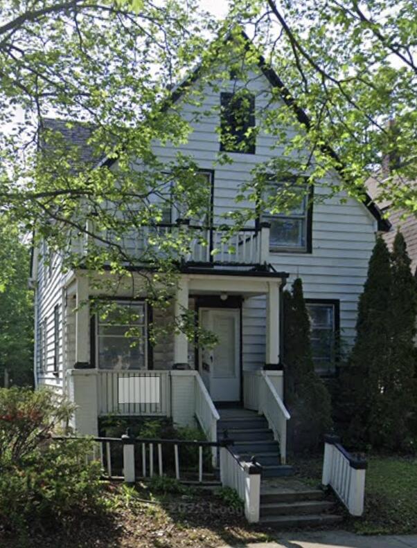3065 N 10th St, Milwaukee, WI 53206