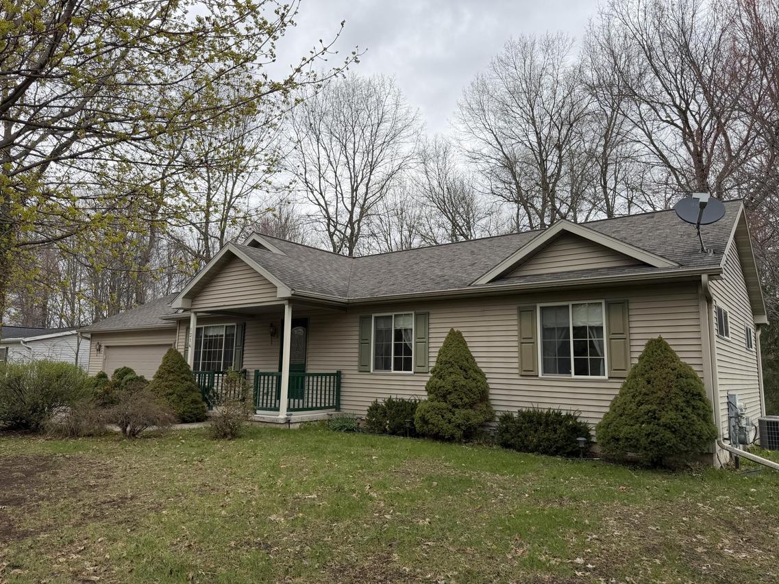 1314 Rosa Ave, Crivitz, WI 54114