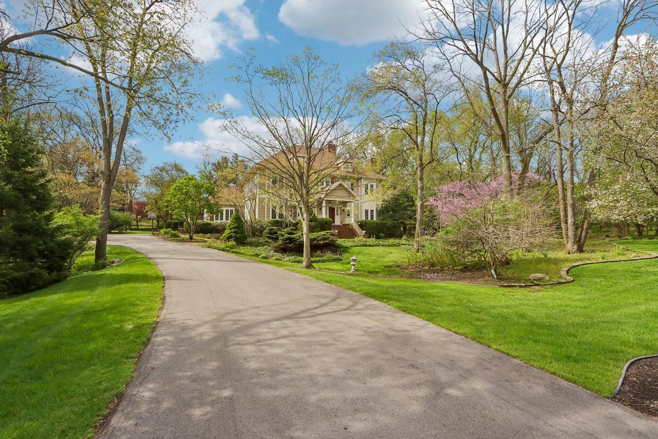 N29W30593 Foxwood Dr., Delafield, WI 53072