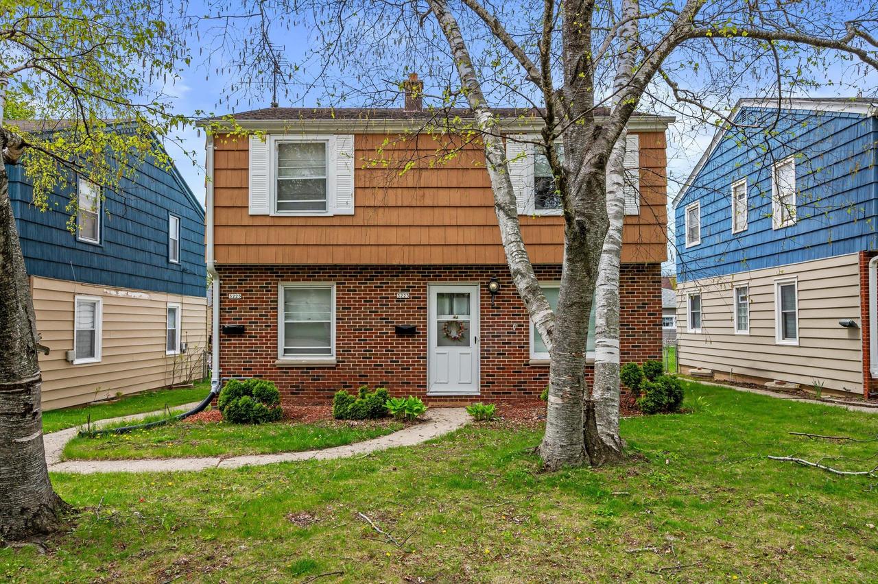 3223 N 84th St #3225, Milwaukee, WI 53222