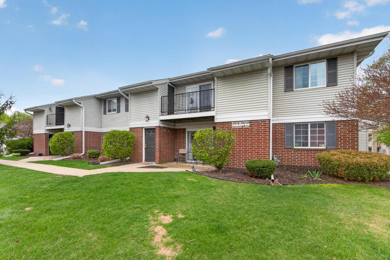 N110W17051 Ashbury Ln #4-3, Germantown, WI 53022