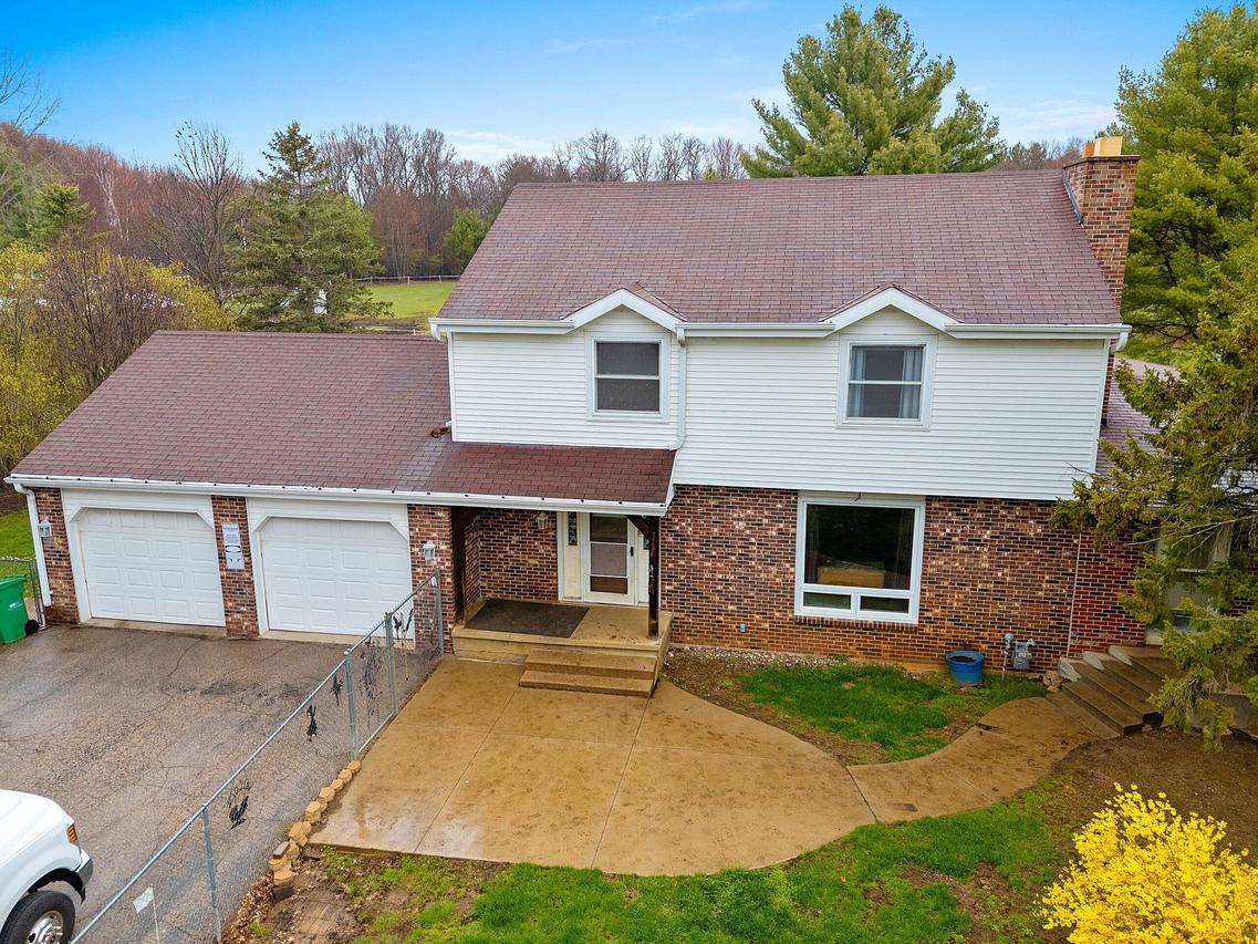 W1982 Rader Rd, Peshtigo, WI 54143
