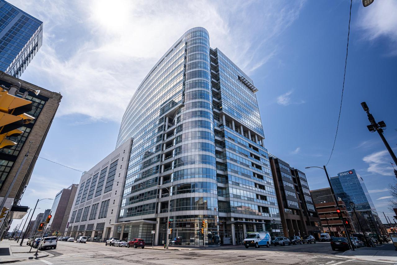 545 E Wells St #502, Milwaukee, WI 53202