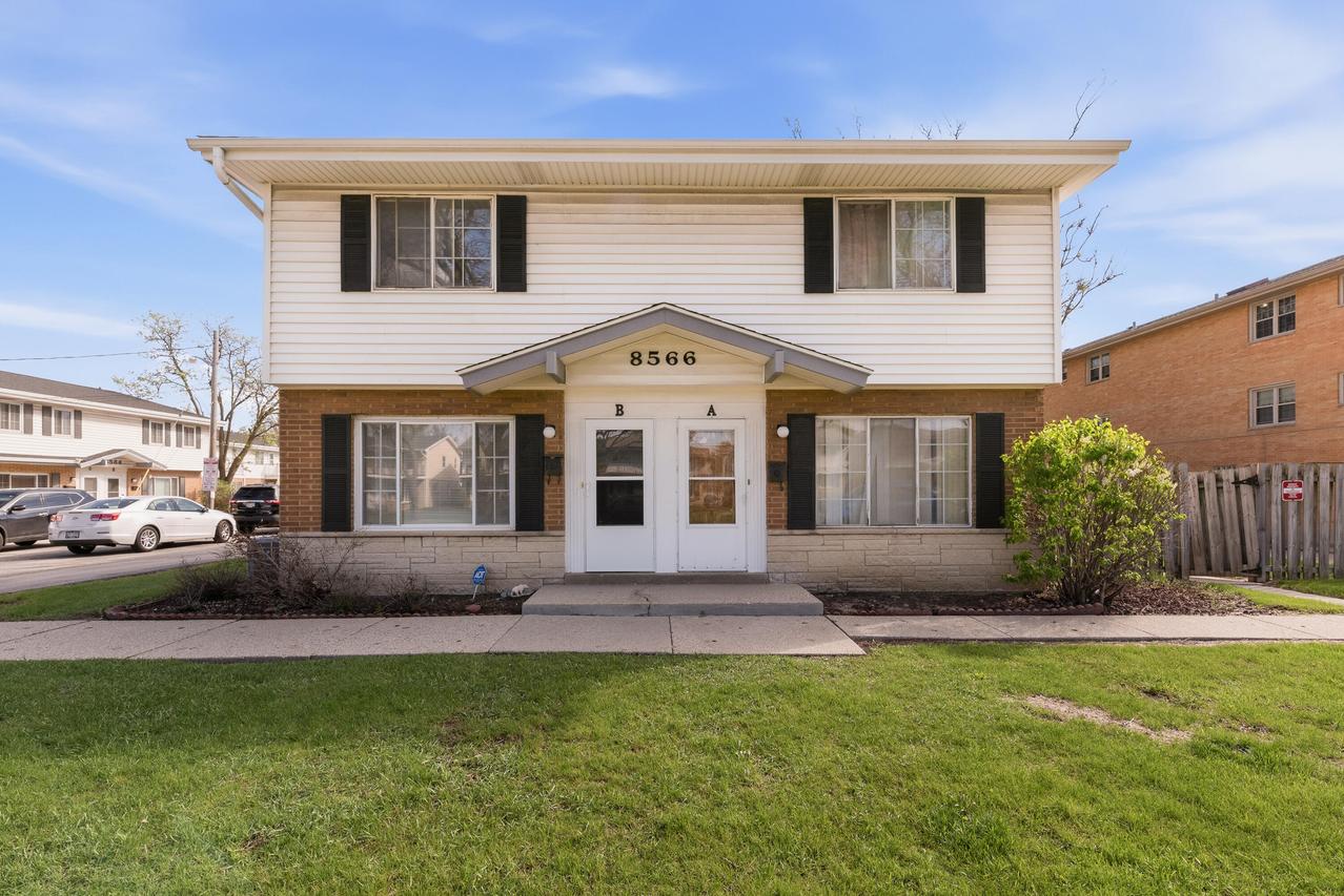 8566 W Appleton Ave #B, Milwaukee, WI 53225
