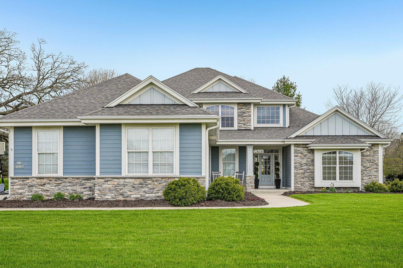 N73W24608 Peterson Rd, Sussex, WI 53089