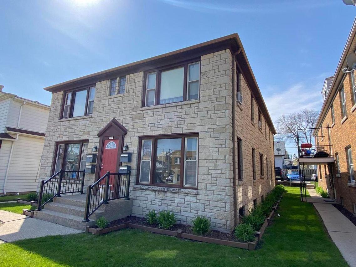 5309 W Greenfield Ave, West Milwaukee, WI 53214