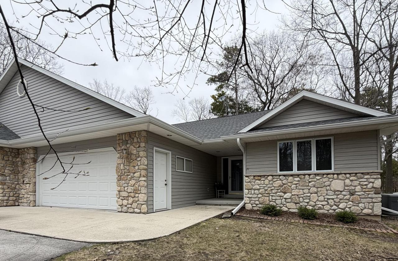 8086 E Oaks Dr #1002, Baileys Harbor, WI 54202