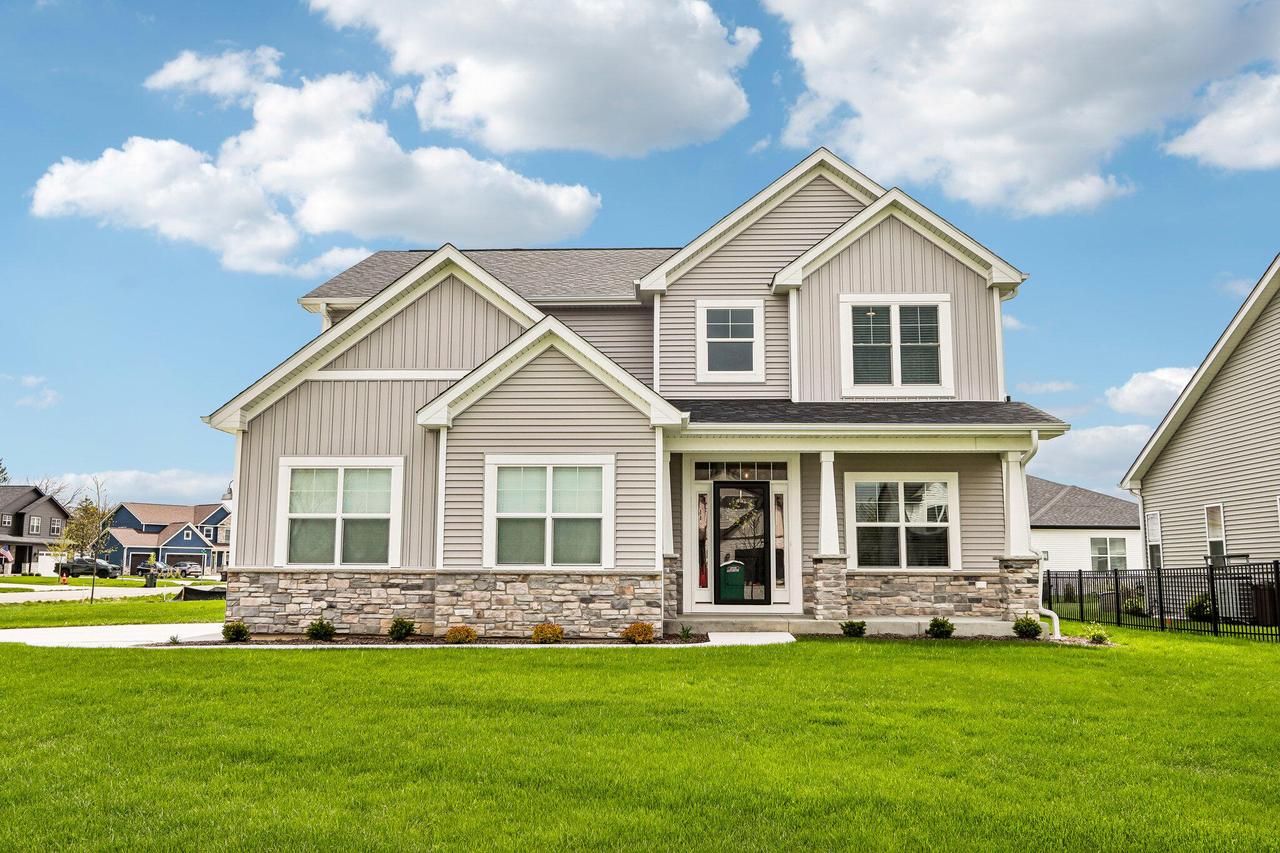 25819 77th Pl, Paddock Lake, WI 53168
