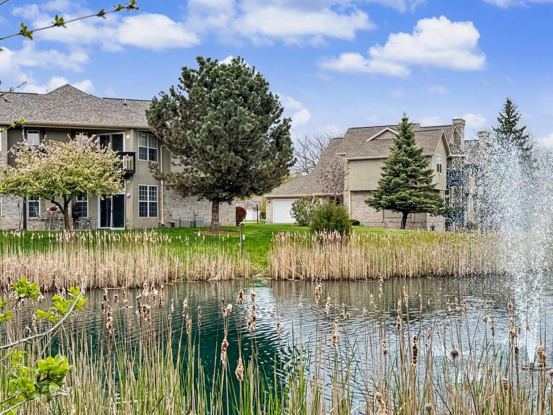 9128 W Elm Ct #D, Franklin, WI 53132