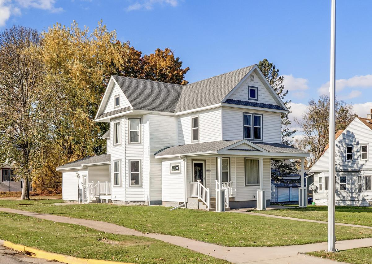 36015 Main St, Whitehall, WI 54773
