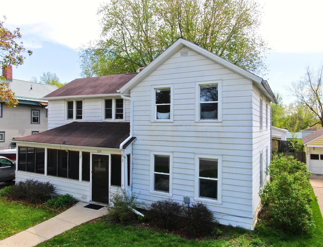 509 E Franklin St #511, Sparta, WI 54656