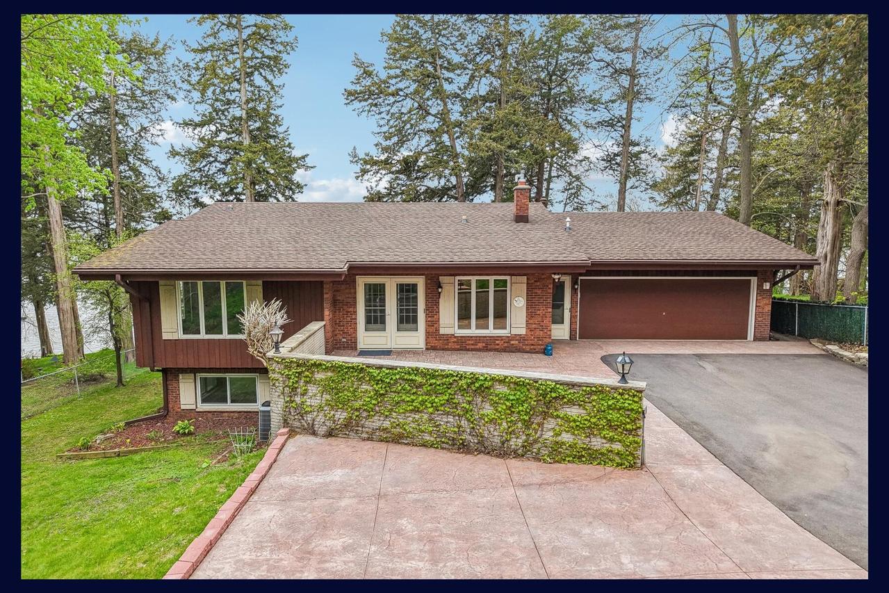 814 Highland Rd, Lake Mills, WI 53551