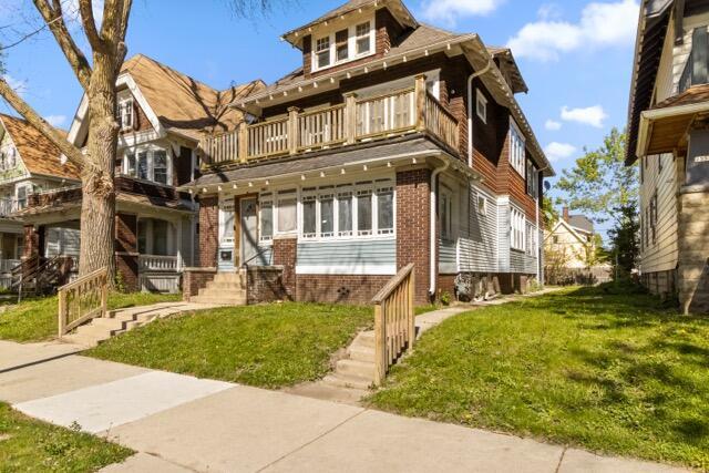 2560 N 41st St #2562, Milwaukee, WI 53210