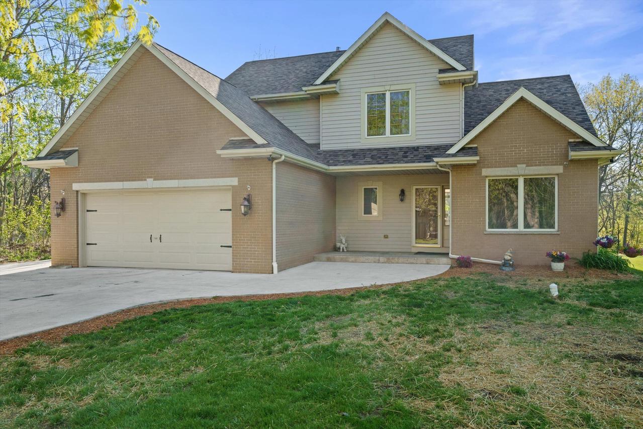 N9240 Deer Path, East Troy, WI 53120