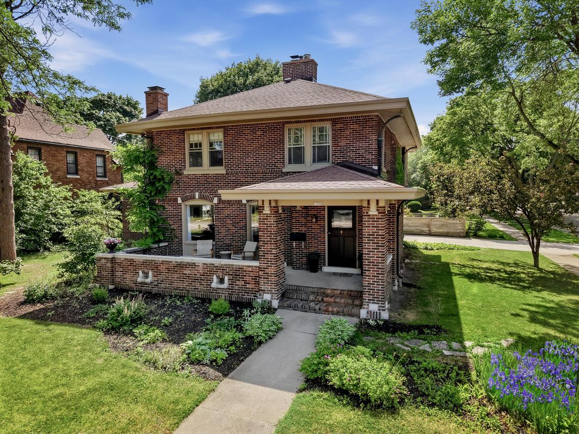 1330 N 5th St, Sheboygan, WI 53081