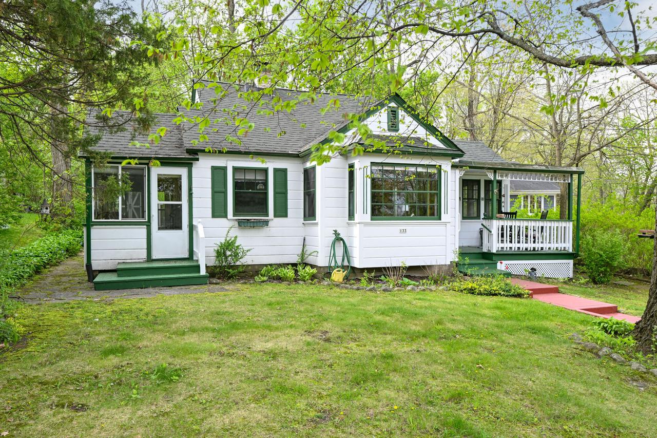 133 W West Spring, Twin Lakes, WI 53181
