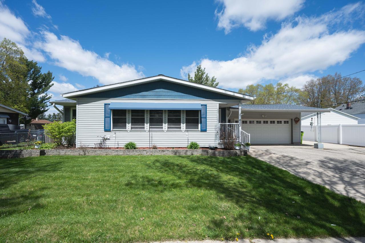 403 W Washington St, Delavan, WI 53115