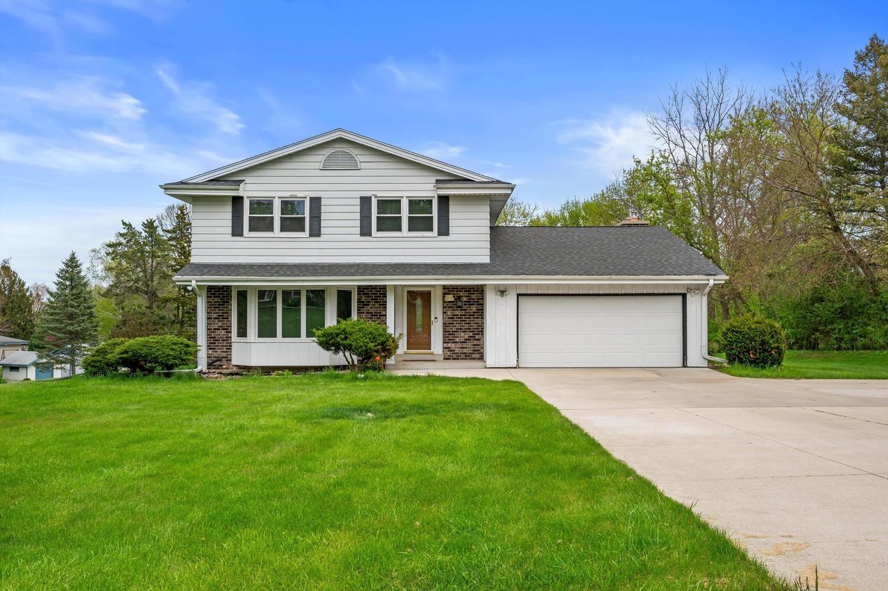 W256N5754 North Hill, Lisbon, WI 53089