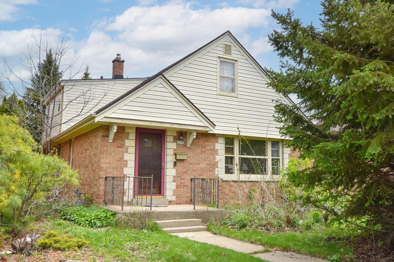 3170 N Humboldt Blvd, Milwaukee, WI 53212