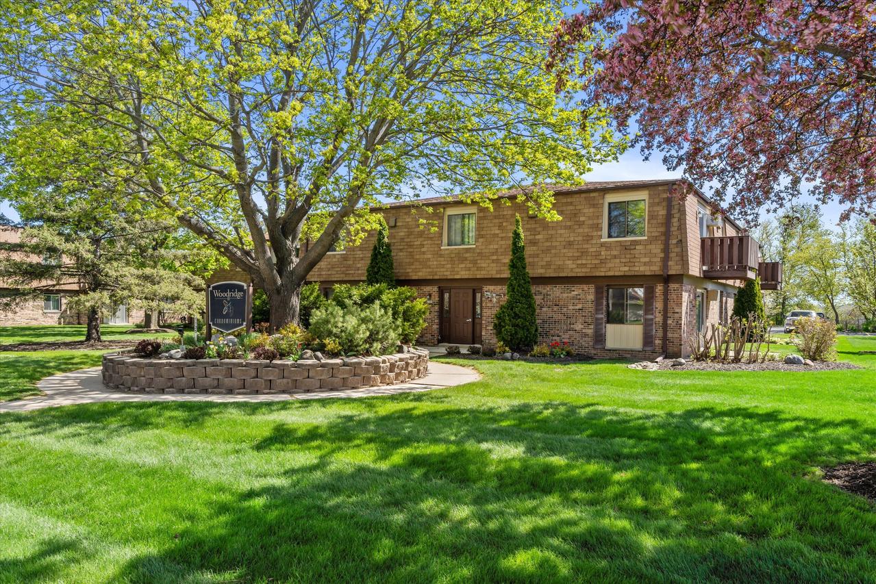 1135 Marcia Ave #105, West Bend, WI 53090