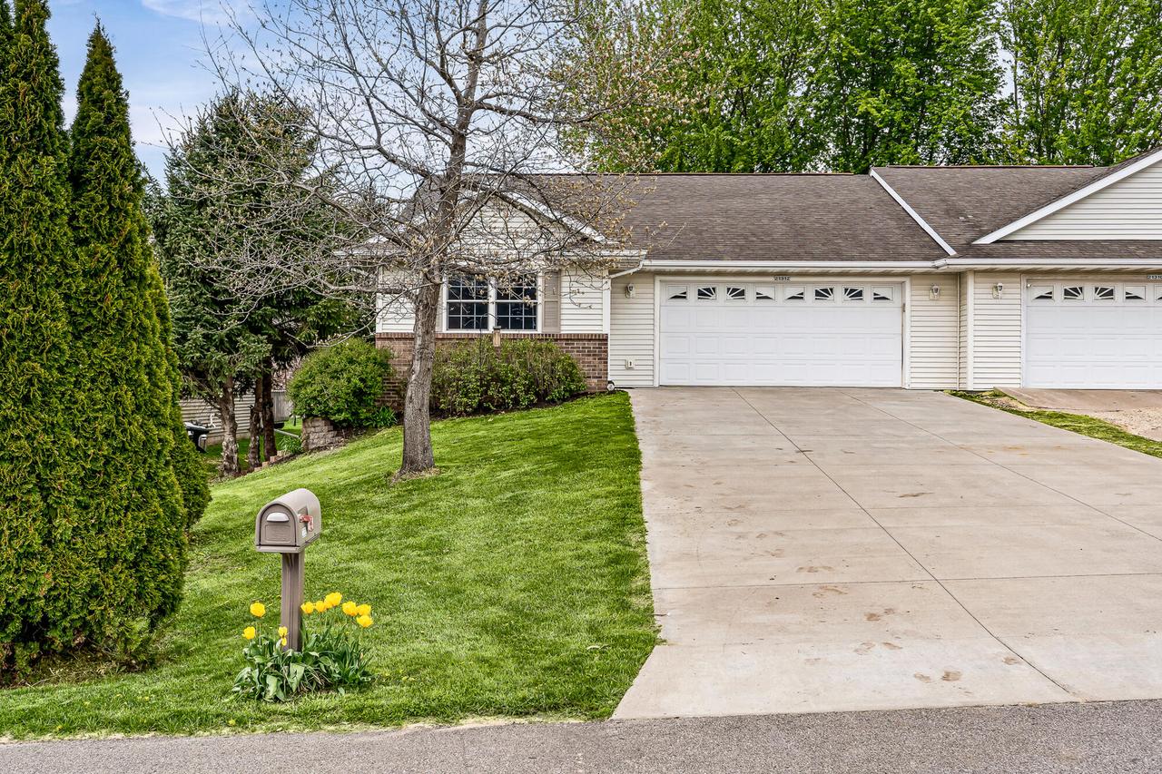 21312 Barbara Ln, Galesville, WI 54630