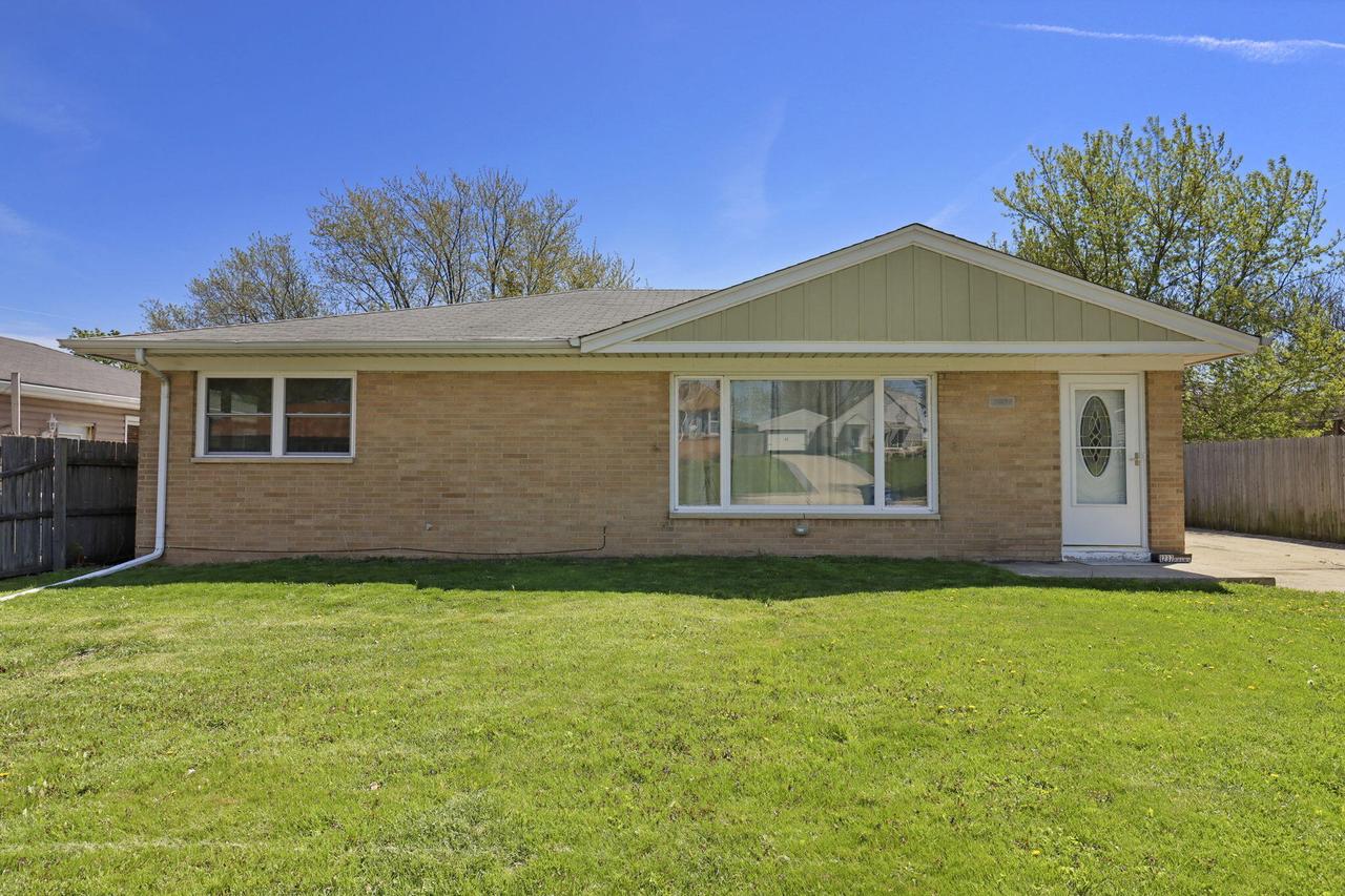 1237 Virginia St., Racine, WI 53405