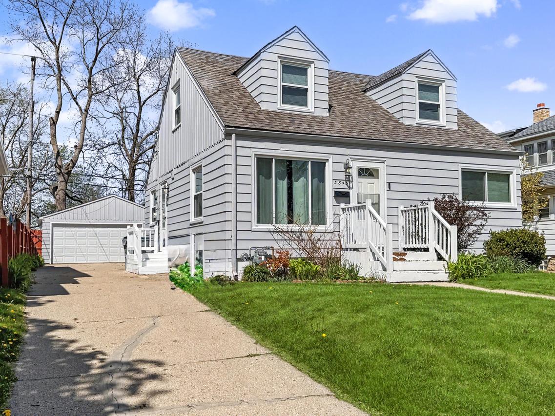 3843 S 5th Pl, Milwaukee, WI 53207