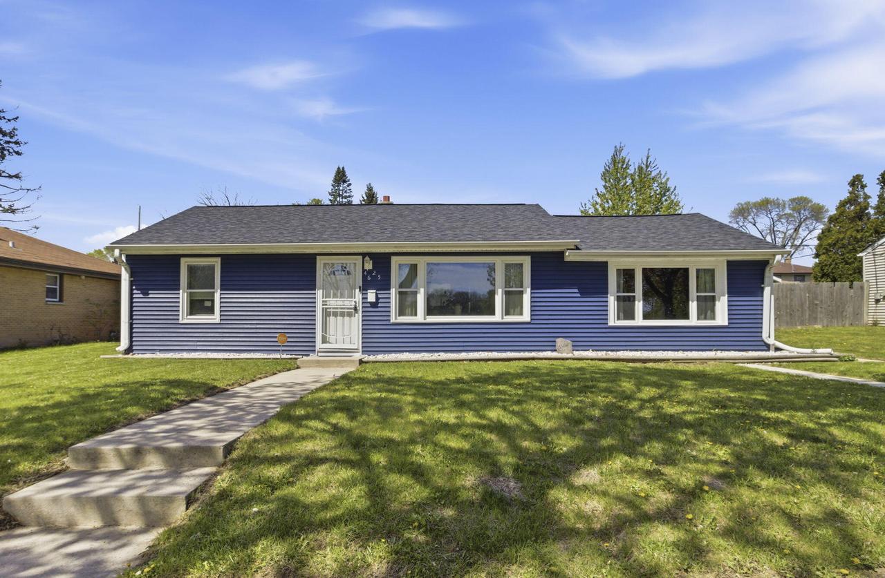 4625 N 74th St, Milwaukee, WI 53218