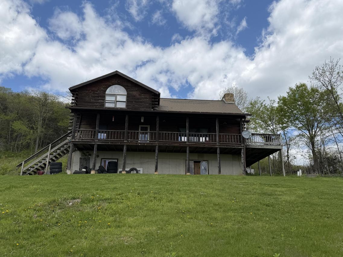 32776 Rustys Ln, Richwood, WI 53518