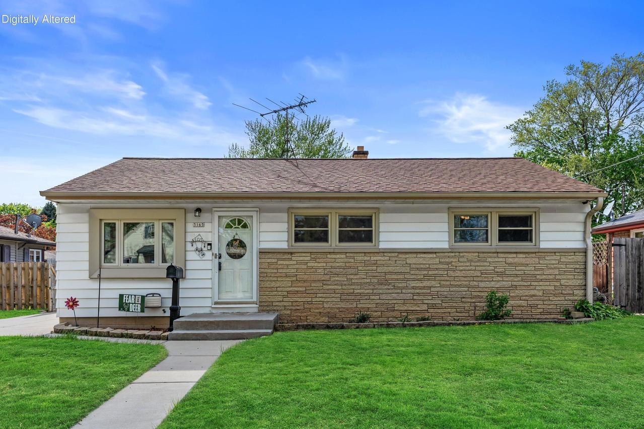 3165 S 66th St., Milwaukee, WI 53219