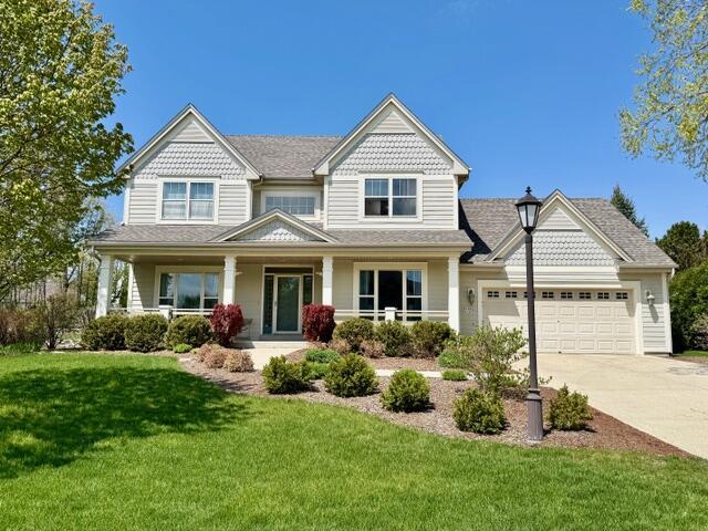 W244N5731 Falcon Dr, Sussex, WI 53089