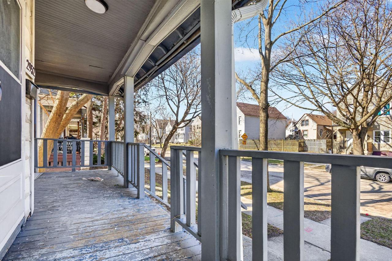 2952 N Buffum St, Milwaukee, WI 53212