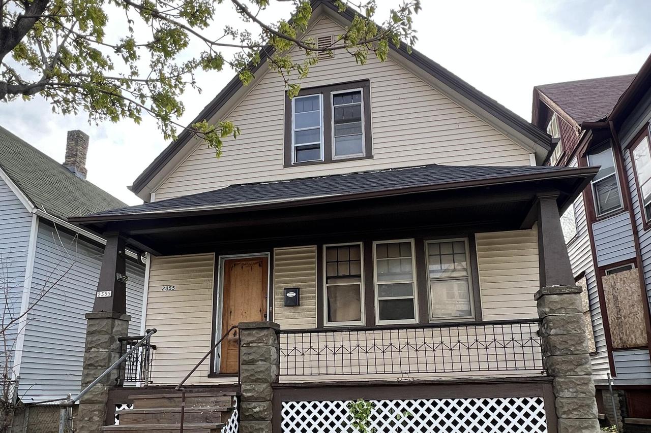 2355 N 20th St #2355A, Milwaukee, WI 53206