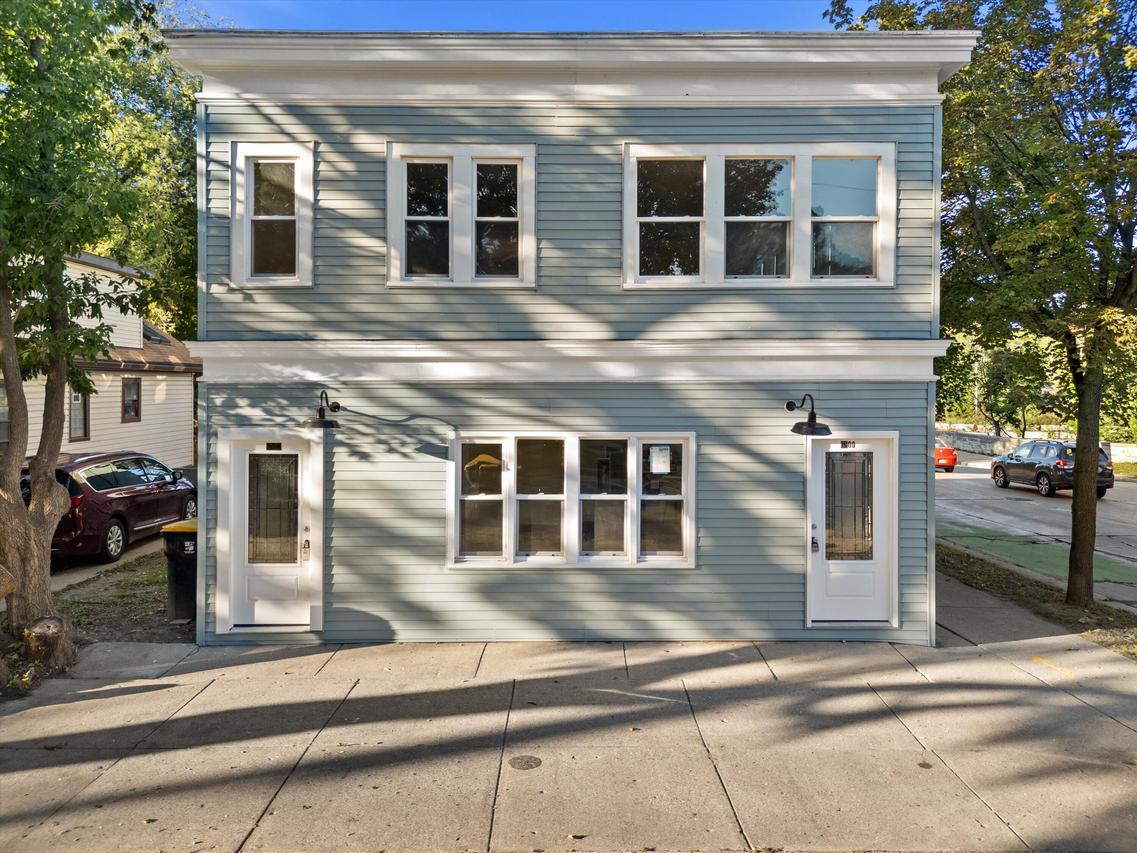 6800 W Auburn Ave #6802, Wauwatosa, WI 53213