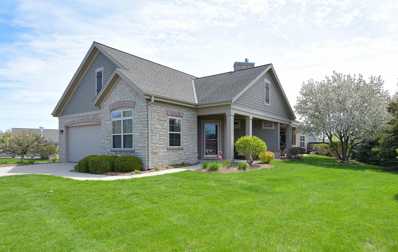 N114W17862 Blackstone Ct, Germantown, WI 53022