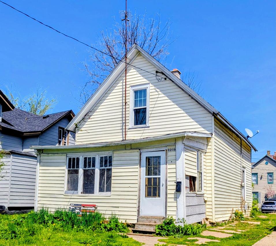 1219 Racine St., Racine, WI 53403
