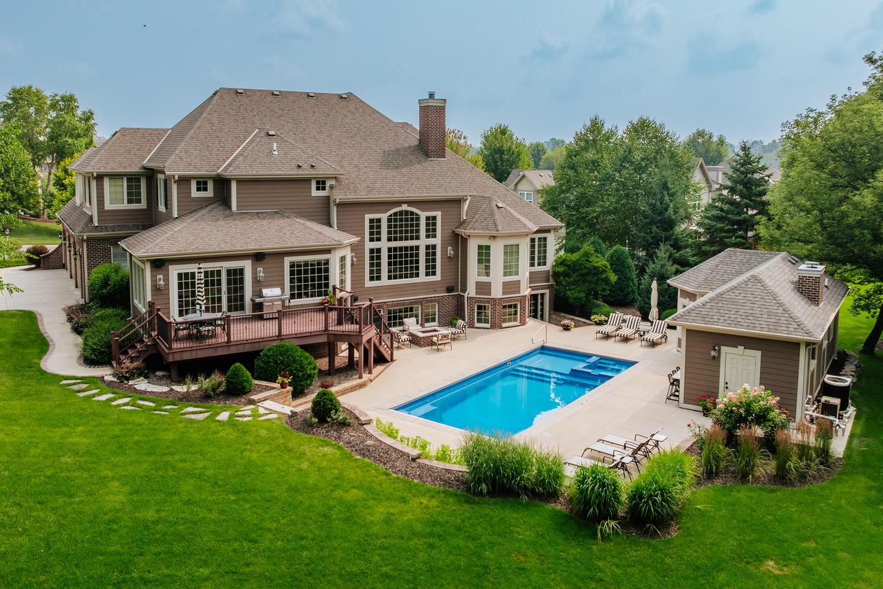 W210N5415 Carters Crossing, Menomonee Falls, WI 53051